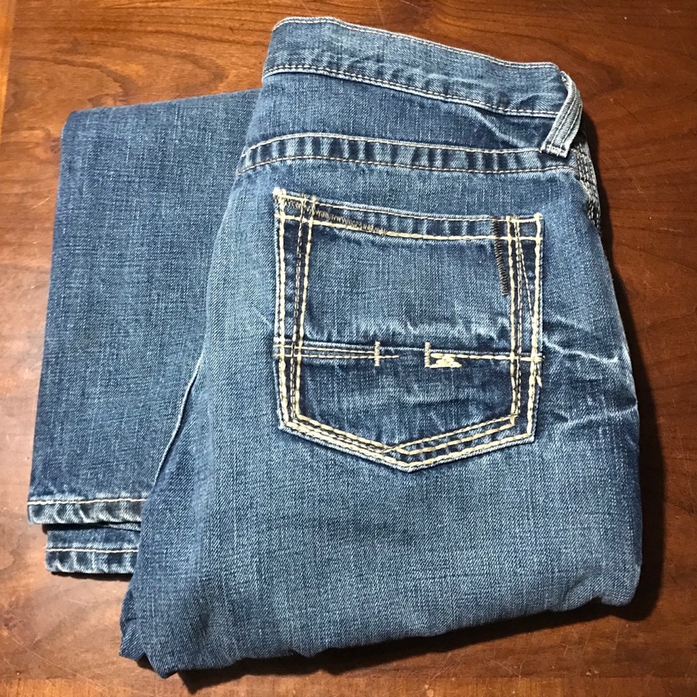 Men’s Ariat Low Rise Boot Cut Jeans Size 35/32